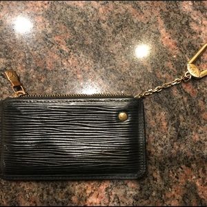 Louis Vuitton Keychain Card Holder 💯 Authentic
